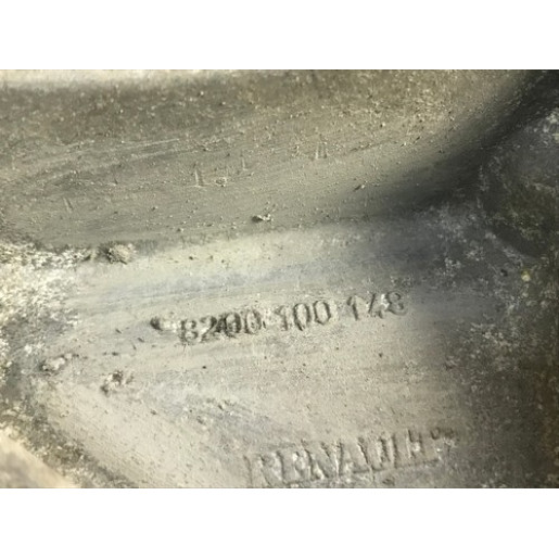 Кронштейн генератора Renault Megane II 1.9 DCI 2002-2009 8200100148